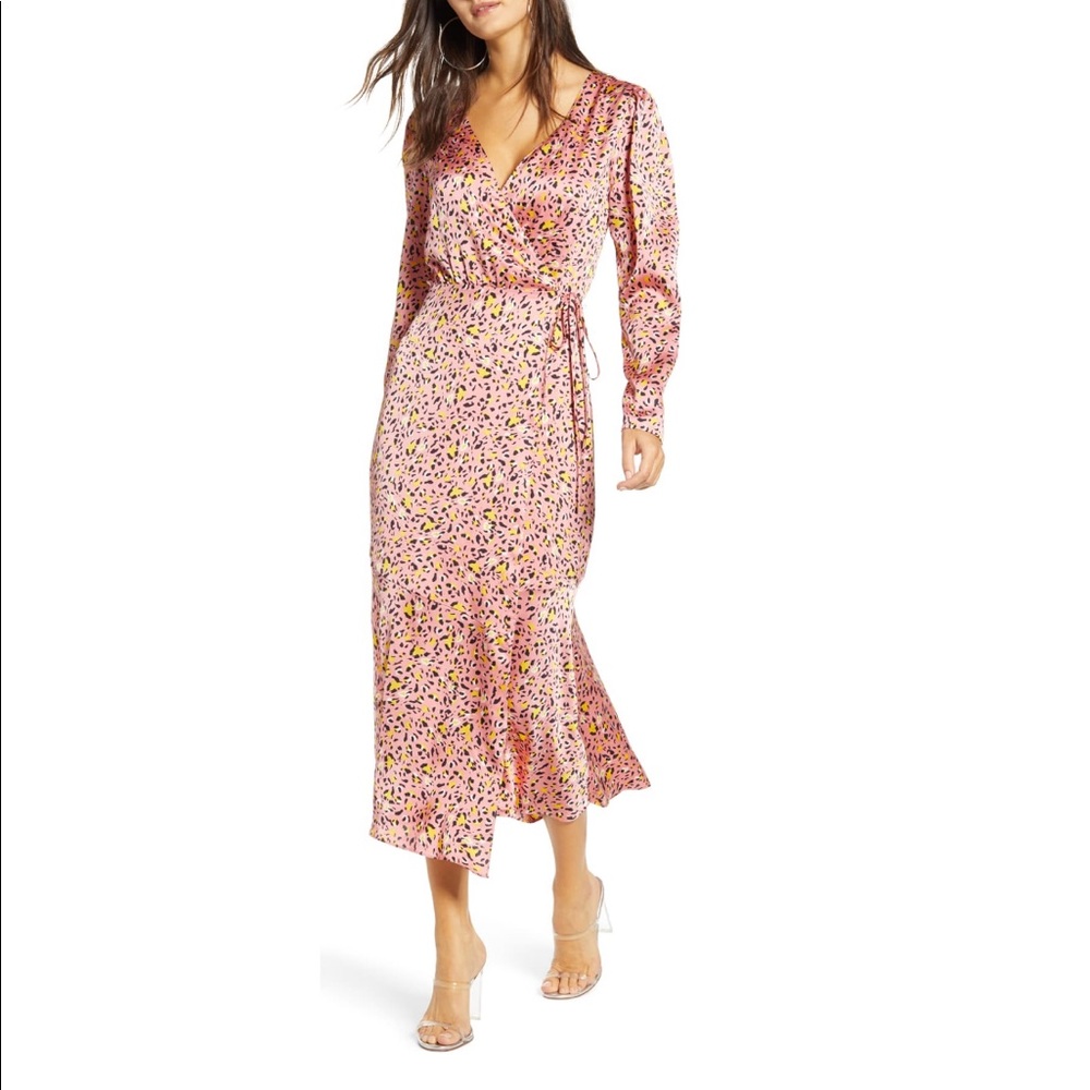 Leith Pink Leopard Long Sleeve Satin Wrap Dress